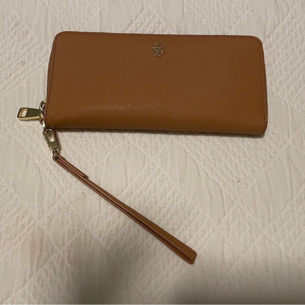 Tory Burch wallet/ wristlet